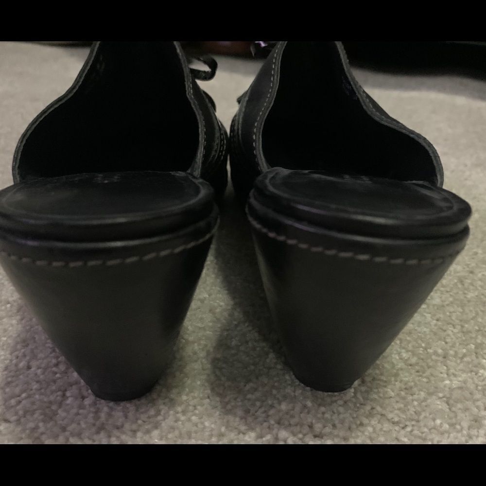 ECCO Black leather slip on heeled loafers 40 - Picture 5 of 10